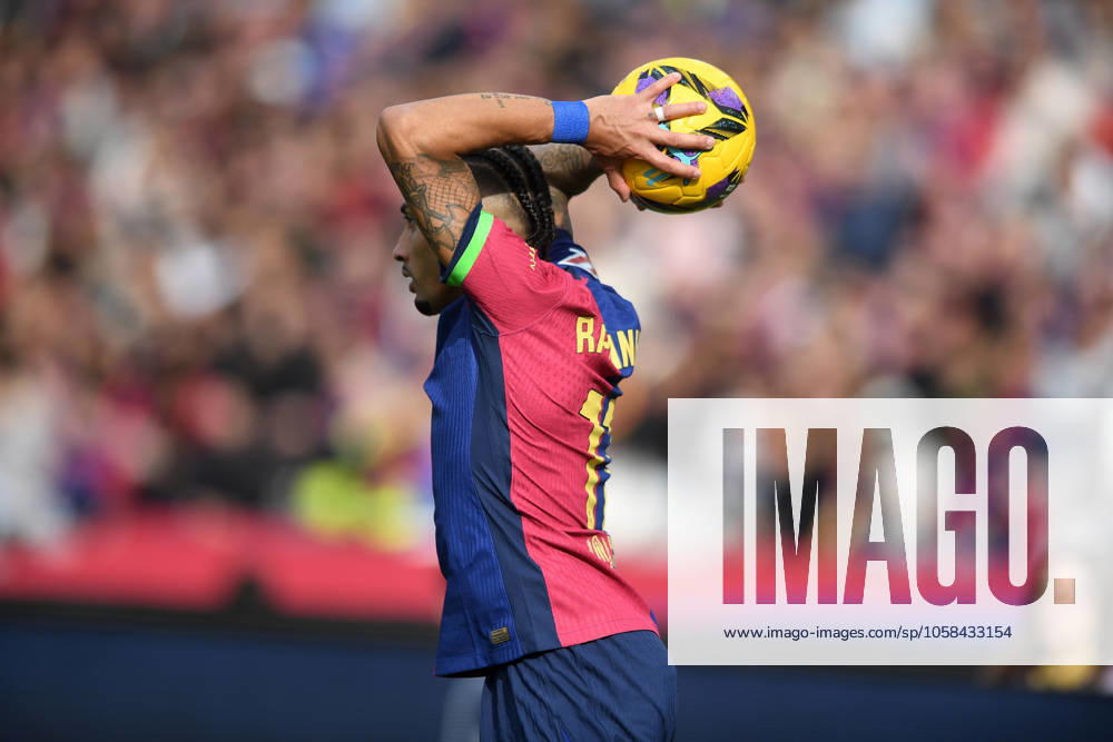 FC Barcelona, Barca v DEPORTIVO ALAVES. OLIMPIC STADIUM LLUIS COMPANYS. MONTJUIC,BARCELONA. February 2,2025 FC BARCELONA vs DEPORTIVO ALAVES. February 2, 2025 Raphina (11) of FC Barcelona during the match between FC Barcelona and Deportivo Alaves corresponding to the twenty two day of La Liga EA Sports at Olimpic Stadium Lluis Companys of Montjuic in Barcelona, Spain. Barcelona ESP