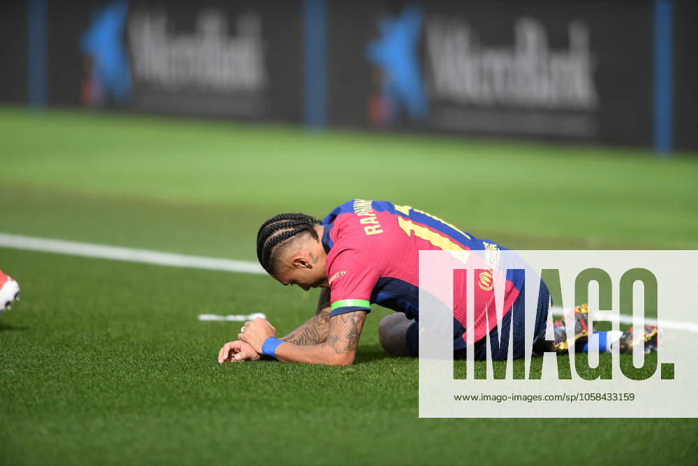 FC Barcelona, Barca v DEPORTIVO ALAVES. OLIMPIC STADIUM LLUIS COMPANYS. MONTJUIC,BARCELONA. February 2,2025 FC BARCELONA vs DEPORTIVO ALAVES. February 2, 2025 Raphina (11) of FC Barcelona during the match between FC Barcelona and Deportivo Alaves corresponding to the twenty two day of La Liga EA Sports at Olimpic Stadium Lluis Companys of Montjuic in Barcelona, Spain. Barcelona ESP
