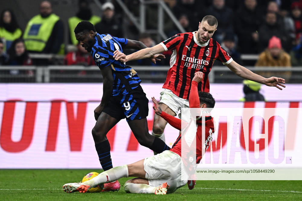 Db Milano 02 02 2025 - campionato di calcio serie A Milan-Inter foto Daniele Buffa Image nella foto: Marcus Thuram-Strahinja Pavlovic-Theo Hernandez
