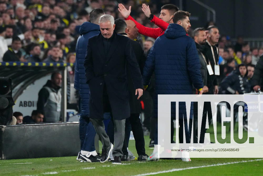 Coach Jose Mourinho of Fenerbahce reacts during the Turkish Super League match between Fenerbahce and Caykur Rizespor at Ulker Sukru Saracoglu Stadium on February 2, 2025 in Istanbul, Turkey. Istanbul Turkey