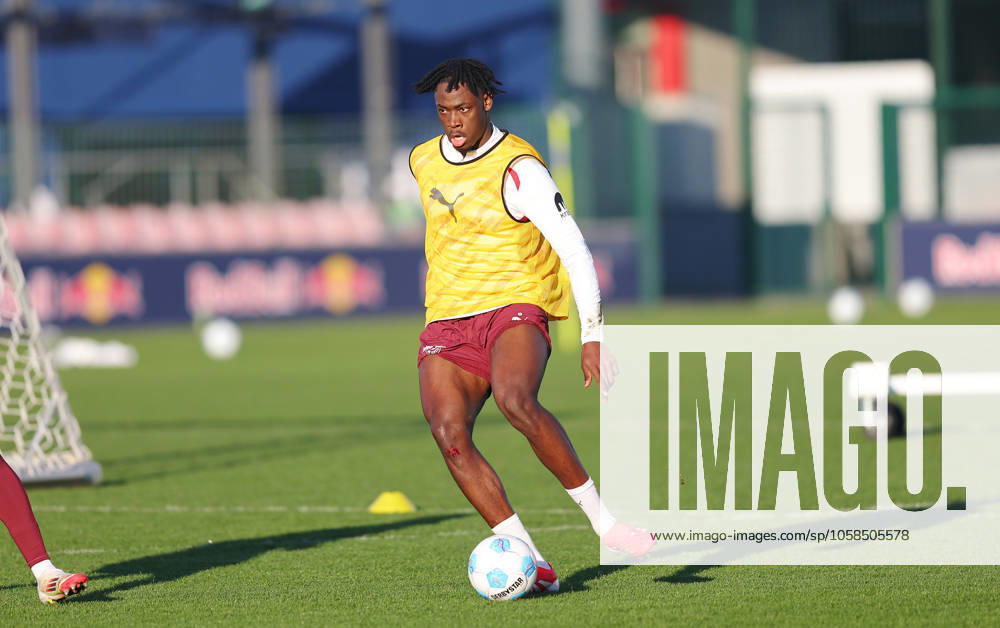 RB Leipzig Training 1 Bundesliga Leipzig, 04 02 2025, Training Center at Cottaweg, Football, Men, 1 Bundesliga , RB Leipzig Training , In the picture El Chadaille Bitshiabu 5, RB Leipzig ,