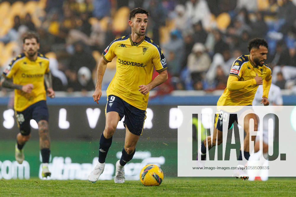 Alejandro Marques seen during Liga Portugal game between teams of GD Estoril Praia and Vitoria SC at Estadio Antonio Coimbra da Mota (Maciej Rogowski) Estoril Estadio Antonio Coimbra da Mota Portugal