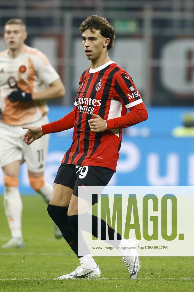 JOAO FELIX SEQUEIRA, Milan, Coppa Italia, Italian Cup, 2024-25, Milan vs Roma 3-1, 05-02-2025, Azione, Action, Single shot COPPA ITALIA 2024-25 MILAN-ROMA 3-1