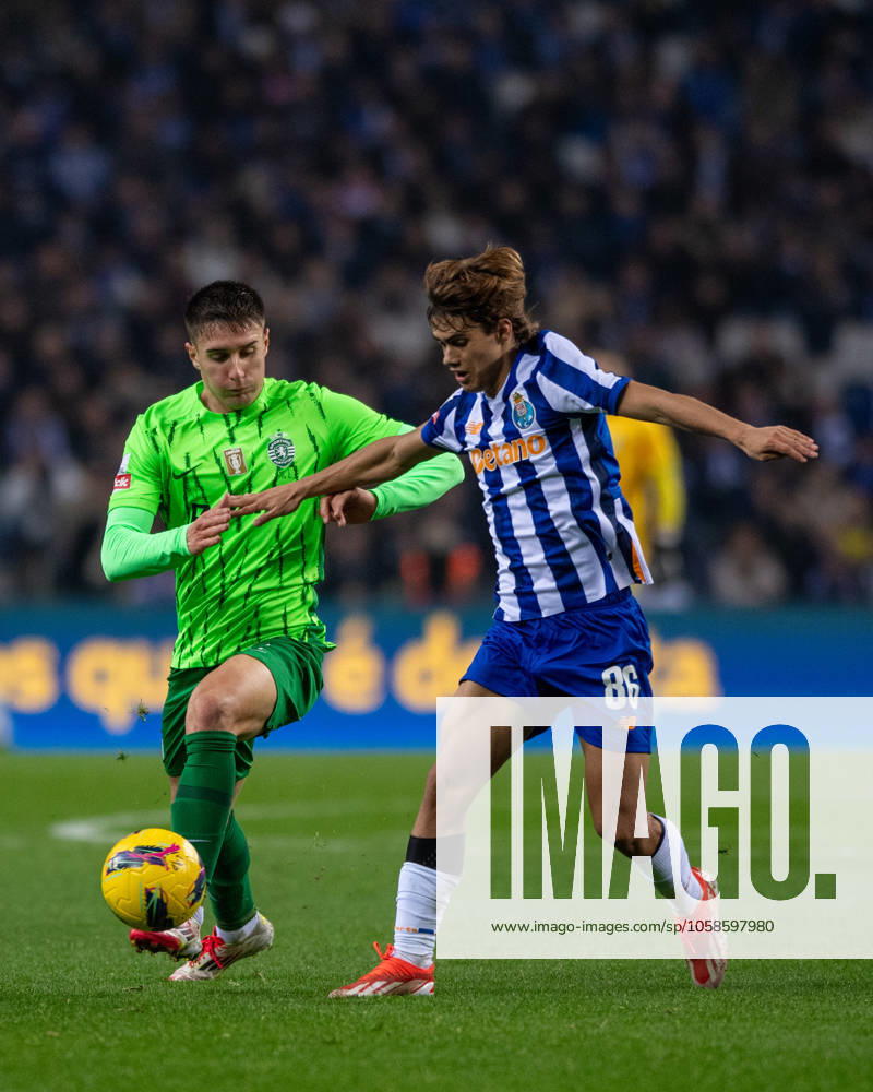 RODRIGO MORA from FC Porto seen on action during the Liga Portugal Betclic 2024 25 match between FC Porto and Sporting CP at Estadio do Dragao 7, February 2025 in Porto, Portugal. Final Score FC Porto 1 - 1 Sporting CP Porto Portugal - ZUMAl192 20250207_zsp_l192_021