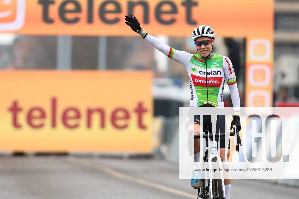Dutch Inge van der Heijden celebrates as she crosses the finish line to win the women elite race of the Noordzeecross cyclocross cycling event in Middelkerke, the eighth and last race of the Superprestige competition on Saturday 08 February 2025. DAVIDxPINTENS x111984012x