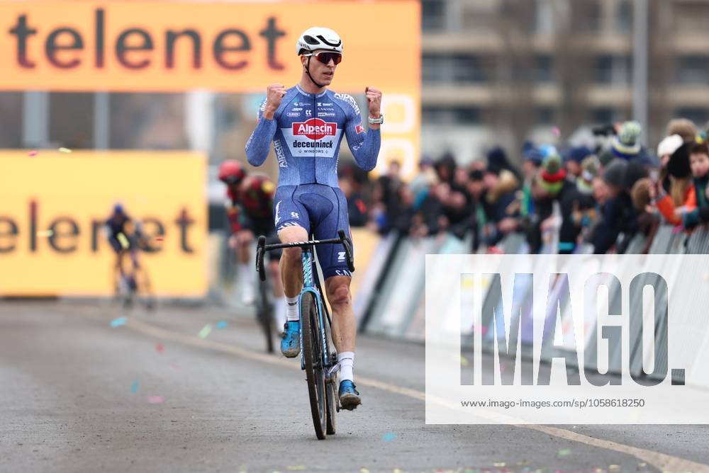 Belgian Niels Vandeputte crosses the finish line of the men elite race of the Noordzeecross cyclocross cycling event in Middelkerke, the eighth and last race of the Superprestige competition on Saturday 08 February 2025. DAVIDxPINTENS x111990373x