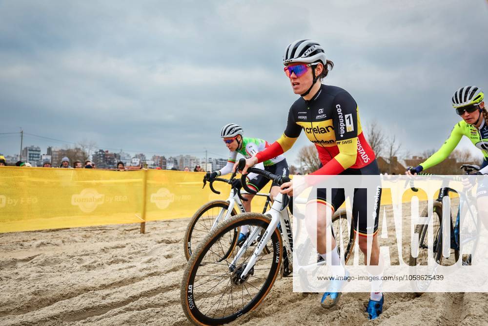 Belgian Marion Norbert Riberolle pictured in action during the women elite race of the Noordzeecross cyclocross cycling event in Middelkerke, the eighth and last race of the Superprestige competition on Saturday 08 February 2025. DAVIDxPINTENS x111998709x