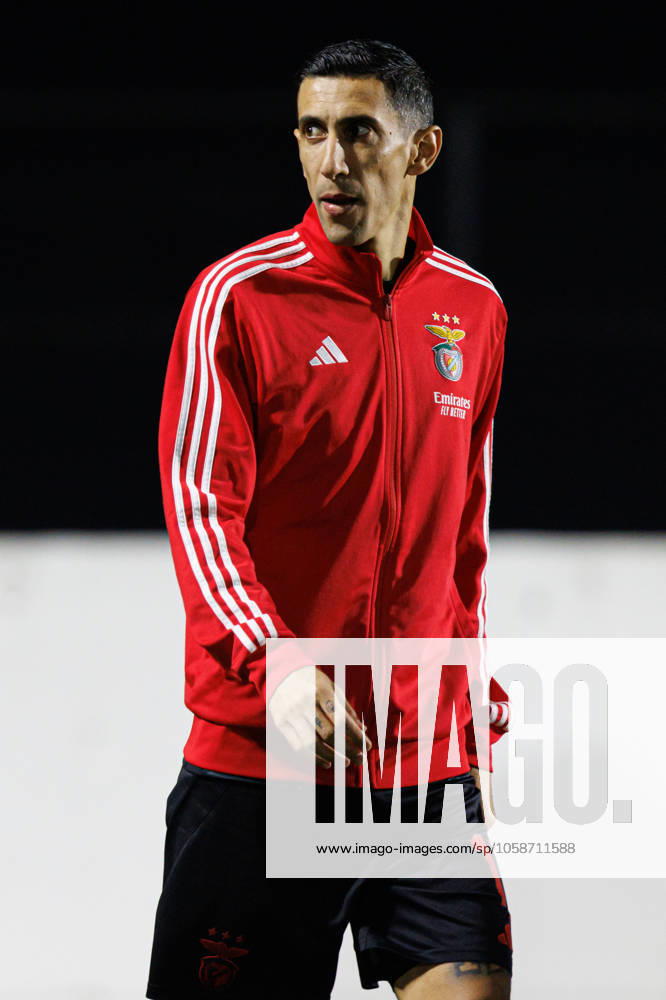 Angel Di Maria seen during Liga Portugal game between teams of CF Estrela Amadora and SL Benfica at Estadio Jose Gomes (Maciej Rogowski) Amadora Estadio Jose Gomes Portugal
