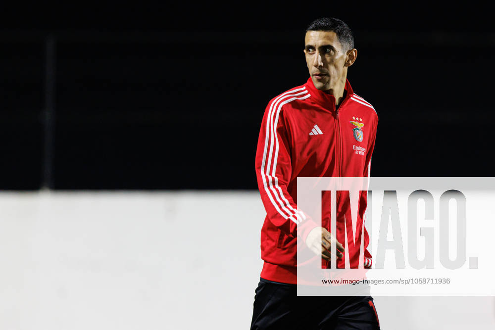 Angel Di Maria seen during Liga Portugal game between teams of CF Estrela Amadora and SL Benfica at Estadio Jose Gomes (Maciej Rogowski) Amadora Estadio Jose Gomes Portugal