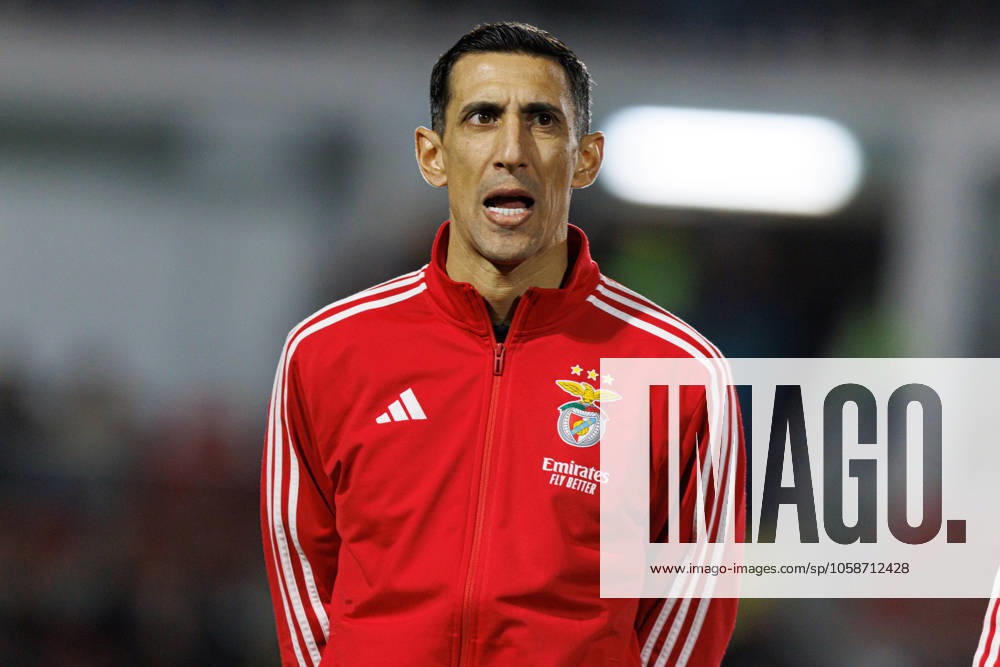 Angel Di Maria seen during Liga Portugal game between teams of CF Estrela Amadora and SL Benfica at Estadio Jose Gomes (Maciej Rogowski) Amadora Estadio Jose Gomes Portugal