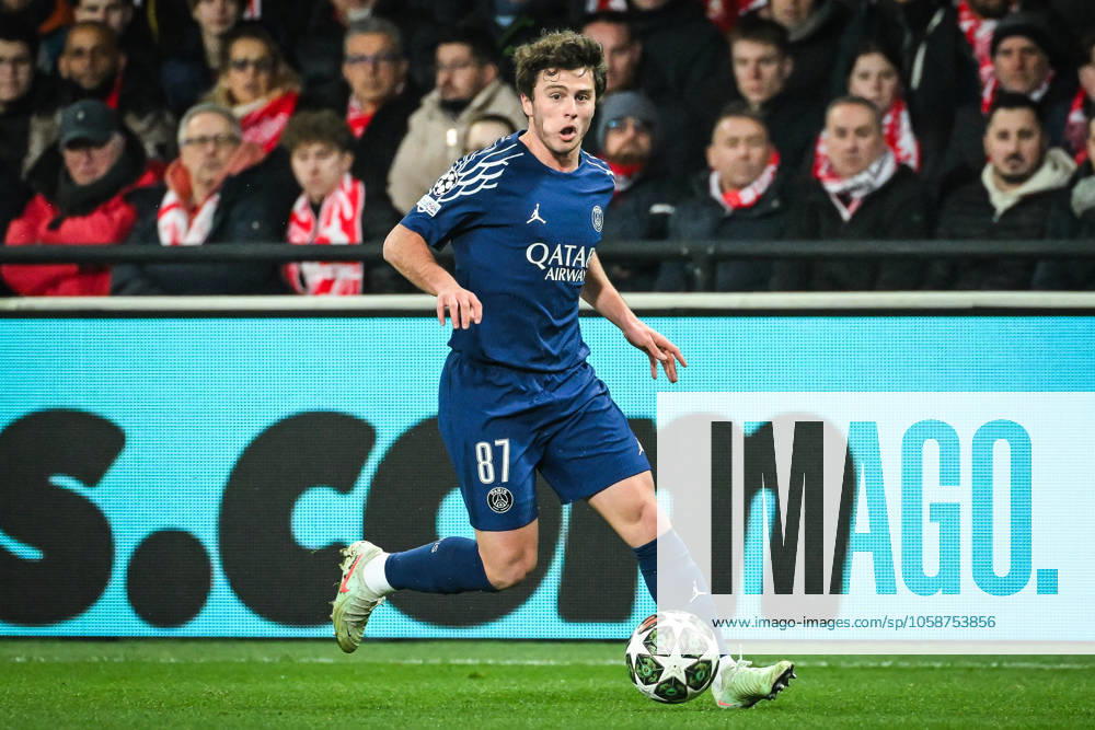 Joao NEVES of PSG during the UEFA Champions League match between Stade Brestois (Brest) Paris Saint-Germain (PSG) at Roudourou Stadium on February 11, 2025 in Guingamp, France. Guingamp France - ZUMAm308 20250211_zsp_m308_003
