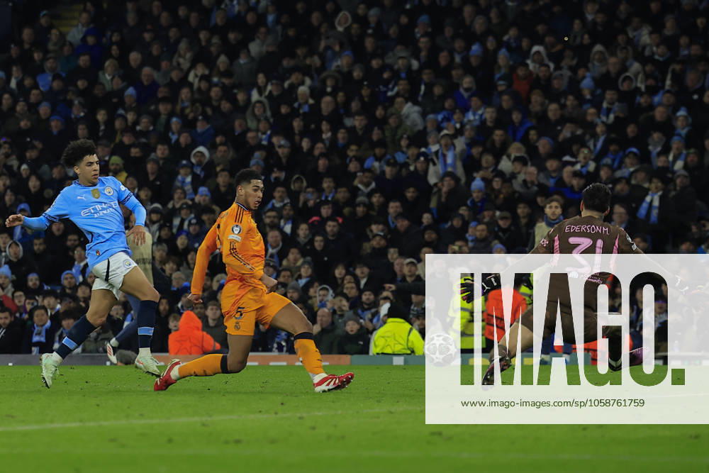 Manchester City v Real Madrid Champions League 11 02 2025. Jude Bellingham (5) of Real Madrid has his shot saved by Ederson (31) of Manchester City during the Champions League match between Manchester City and Real Madrid at the Etihad Stadium, Manchester, England on 11 February 2025. Manchester Etihad Stadium Manchester England Editorial use only ,