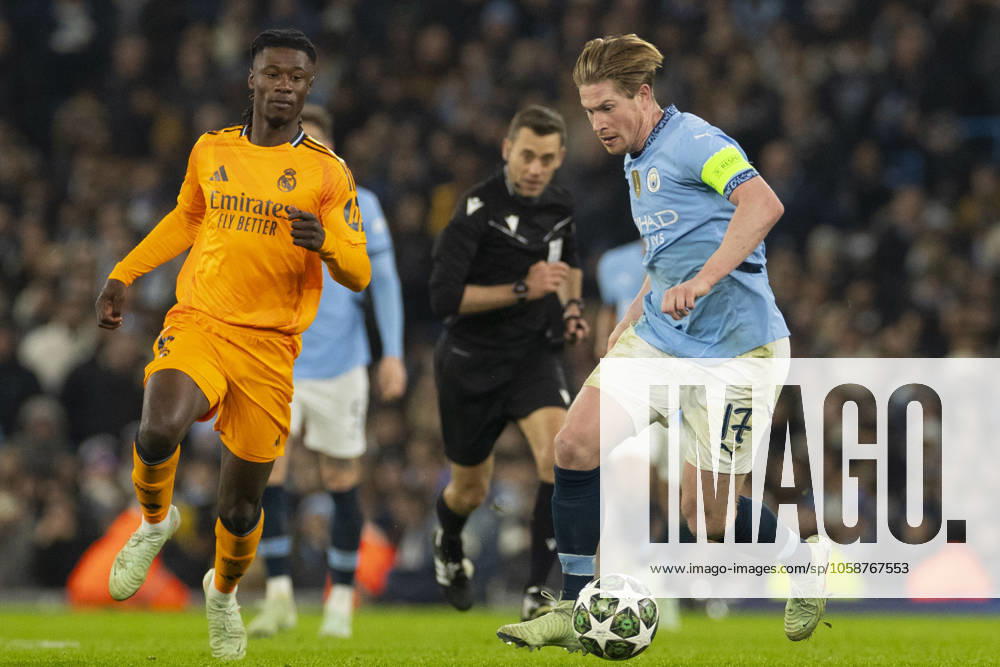 Manchester City v Real Madrid C.F. - UEFA Champions League 2024 25 League Knockout Play-off First Leg Kevin De Bruyne, number 17 of Manchester City F.C., is in possession of the ball during the UEFA Champions League 2024 25 Knockout Phase Play Off 1st Leg match between Manchester City and Real Madrid at the Etihad Stadium in Manchester, England, on February 11, 2025. Manchester Manchester United, ManU Kingdom