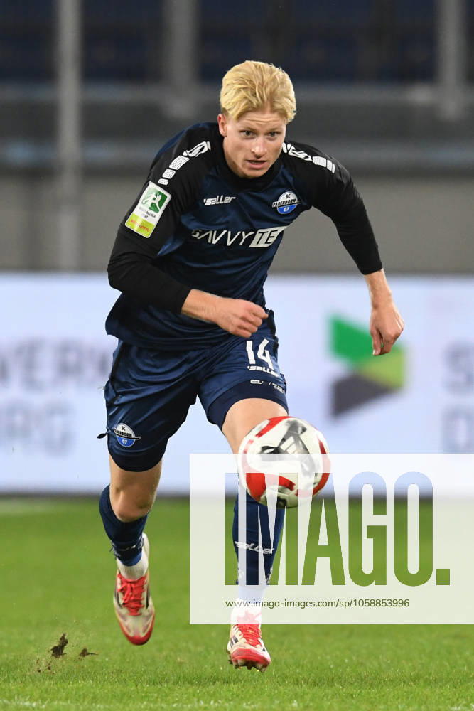 Anton Baeuerle SC Paderborn 07 U23 GER, MSV Duisburg vs SC Paderborn 07 U23, Football, Regionalliga West, Matchday 22, Season 2024 2025, 14 02 2025 DFL DFB REGULATIONS PROHIBIT ANY USE OF PHOTOGRAPHS AS IMAGE SEQUENCES AND OR QUASI VIDEO GER, MSV Duisburg vs SC Paderborn 07 U23, Football, Regionalliga West, Matchday 22, Season 2024 2025, 14 02 2025 Duisburg