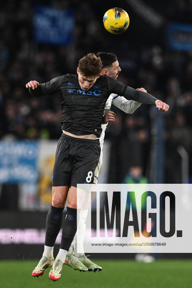 As Roma 15 02 2025 - campionato di calcio serie A Lazio-Napoli foto Antonello Sammarco Image nella foto: Mario Gila-Scott McTominay