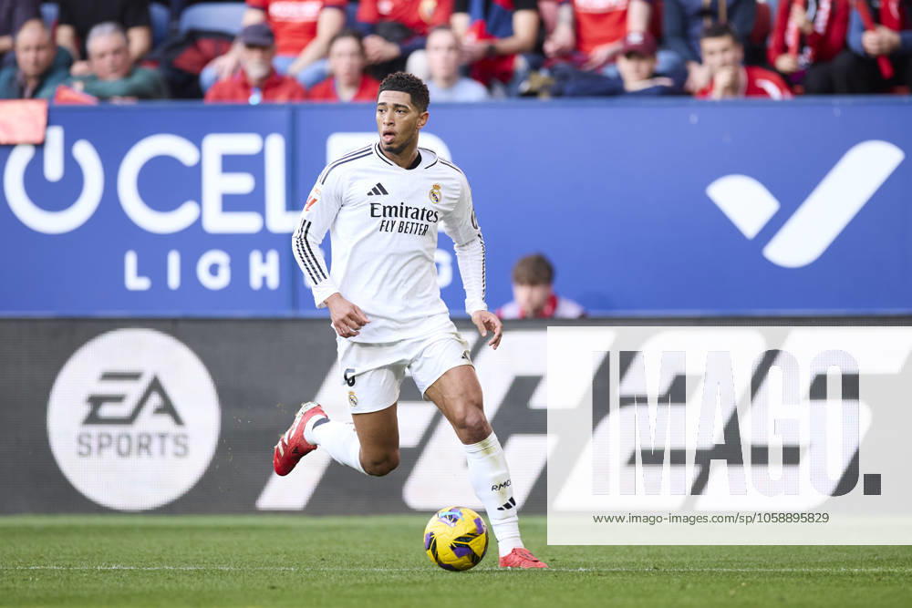 CA Osasuna v Real Madrid CF - LaLiga EA Sports Jude Bellingham of Real Madrid CF in action during the LaLiga EA Sports match between CA Osasuna and Real Madrid CF at El Sadar on February 15, 2025, in Pamplona, Spain. Pamplona El Sadar Navarra Spain RL_OSAvRMCF_000069