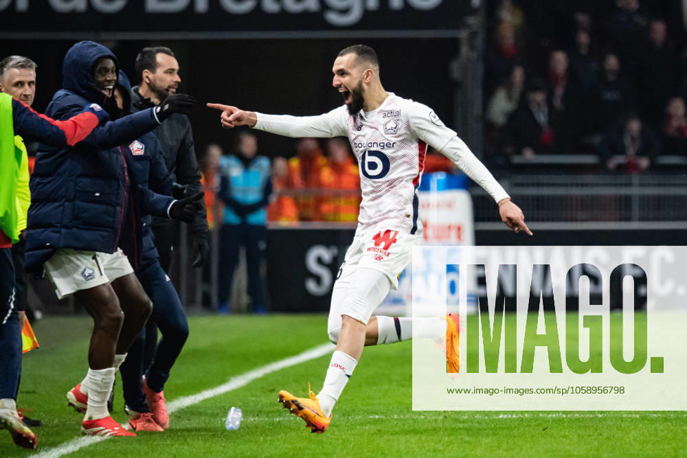 Joie des joueurs du LOSC apràs le but de Nabil Bentaleb (Lille OSC)