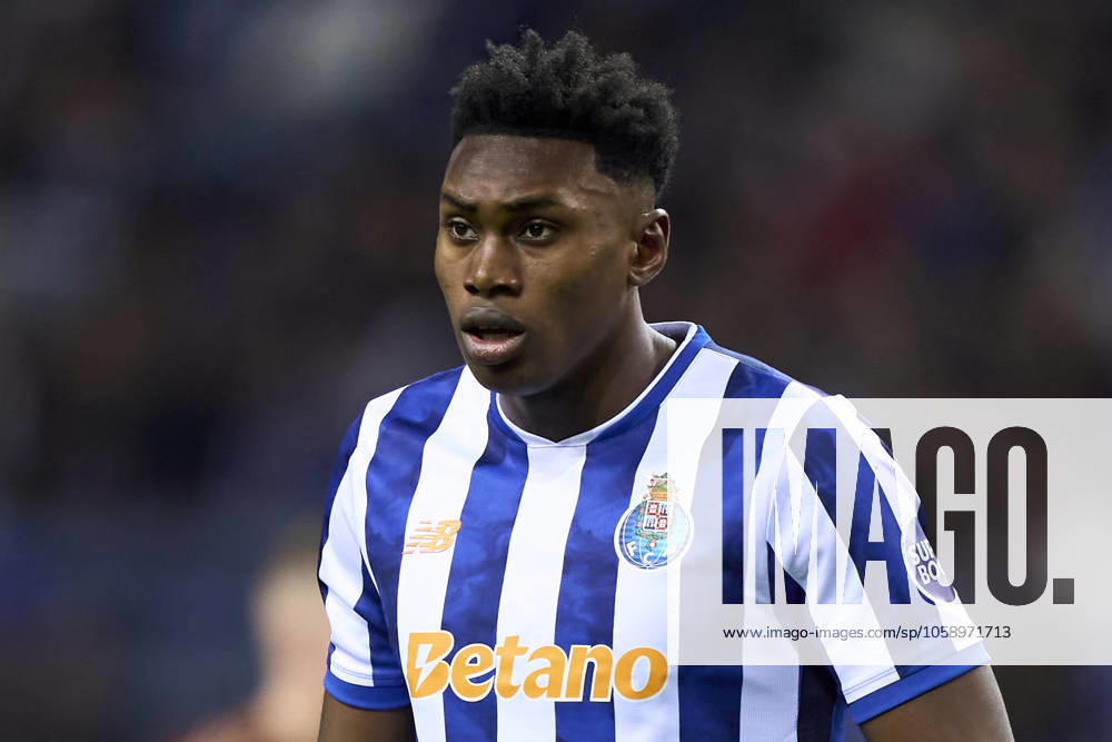 FC Porto v AS Roma - UEFA Europa League 2024 25 League Knockout Play-off First Leg Samu Aghehowa of FC Porto looks on during the UEFA Europa League Knockout phase play-offs 1st leg match between FC Porto and AS Roma at Estadio Do Dragao in Porto, Portugal, on February 13, 2025. UEFA Europa League Knockout phase play-offs1st leg match between FC porto and AS Roma at Estadio Do Dragao in Porto, Portugal, o Porto Portugal