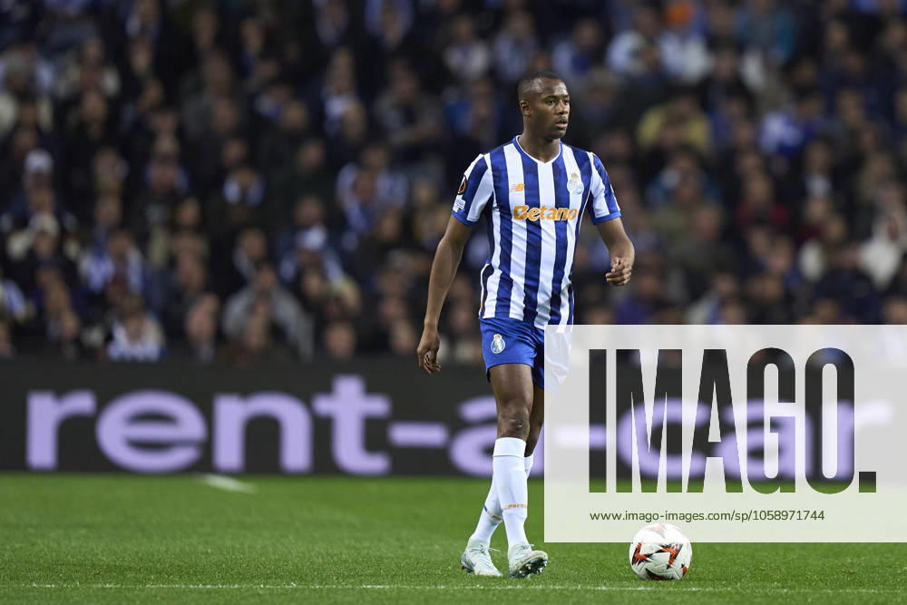 FC Porto v AS Roma - UEFA Europa League 2024 25 League Knockout Play-off First Leg Tiago Djalo of FC Porto is in action during the UEFA Europa League Knockout phase play-offs 1st leg match between FC Porto and AS Roma at Estadio Do Dragao in Porto, Portugal, on February 13, 2025. UEFA Europa League Knockout phase play-offs1st leg match between FC porto and AS Roma at Estadio Do Dragao in Porto, Portugal, o Porto Portugal