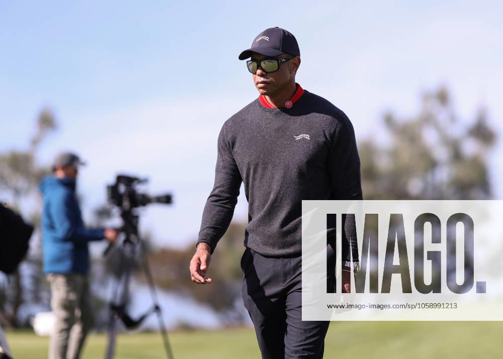 Tournament host TIGER WOODS made an appearance on the driving range during the morning of the final round of the 2025 Genesis Invitational at Torrey Pines Golf Course in La Jolla, California. La Jolla USA - ZUMAt158 20250216_zsp_t158_077