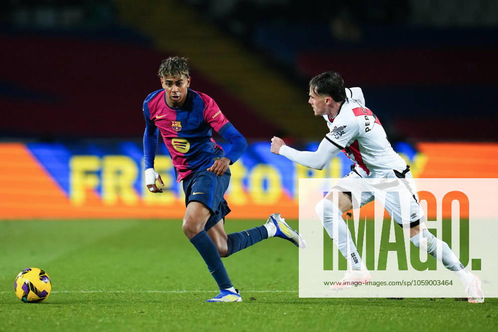 FC Barcelona, Barca Rayo Vallecano. La Liga EA Sports match. Date 24 Lamine Yamal of FC Barcelona and Pep Chavarria of Rayo Vallecano during the La Liga EA Sports match between FC Barcelona and Rayo Vallecano played at Lluis Companys Stadium on February 17, 2025 in Barcelona, Spain. kpng