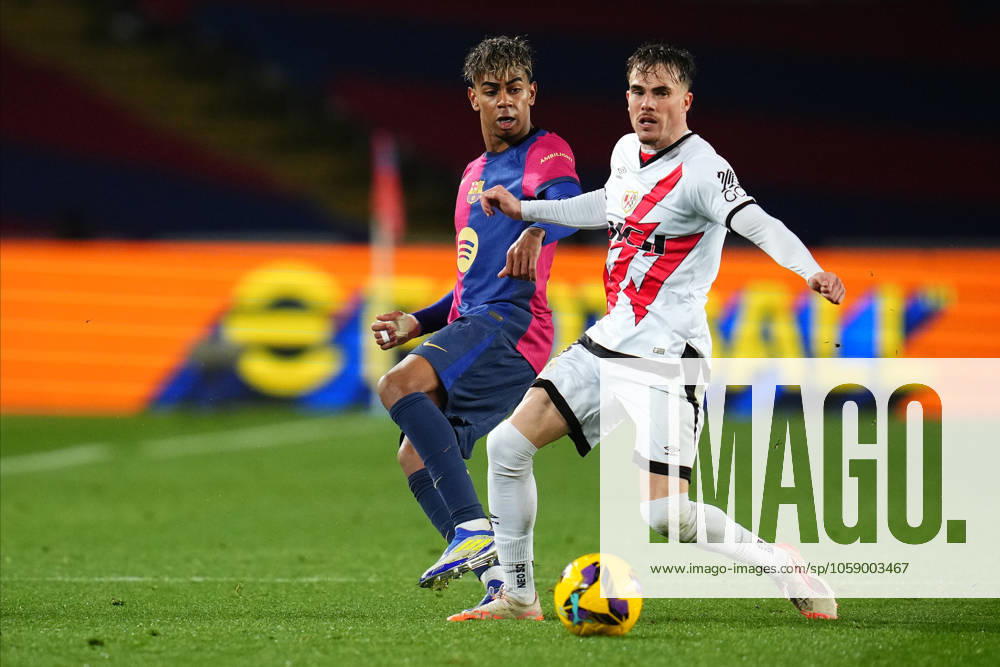 FC Barcelona, Barca Rayo Vallecano. La Liga EA Sports match. Date 24 Lamine Yamal of FC Barcelona and Pep Chavarria of Rayo Vallecano during the La Liga EA Sports match between FC Barcelona and Rayo Vallecano played at Lluis Companys Stadium on February 17, 2025 in Barcelona, Spain. kpng