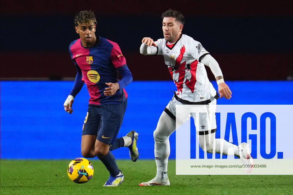 FC Barcelona, Barca Rayo Vallecano. La Liga EA Sports match. Date 24 Lamine Yamal of FC Barcelona and Adrian Embarba of Rayo Vallecano during the La Liga EA Sports match between FC Barcelona and Rayo Vallecano played at Lluis Companys Stadium on February 17, 2025 in Barcelona, Spain. kpng