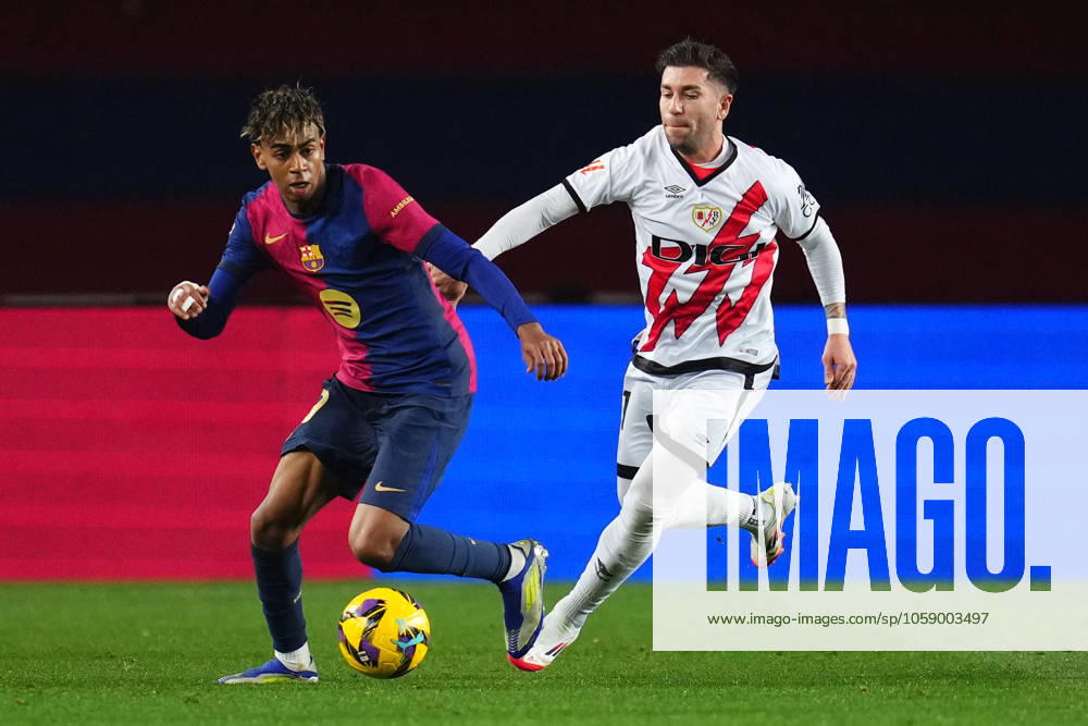 FC Barcelona, Barca Rayo Vallecano. La Liga EA Sports match. Date 24 Lamine Yamal of FC Barcelona and Adrian Embarba of Rayo Vallecano during the La Liga EA Sports match between FC Barcelona and Rayo Vallecano played at Lluis Companys Stadium on February 17, 2025 in Barcelona, Spain. kpng