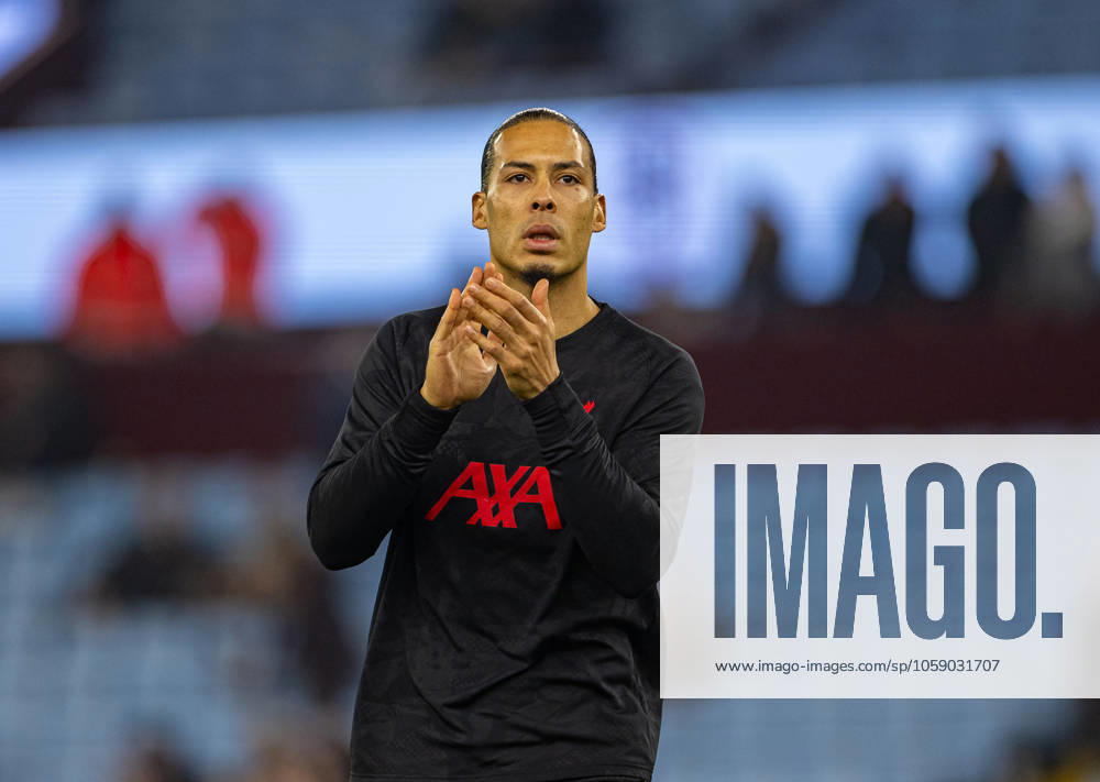 Football - FA Premier League - Aston Villa FC v Liverpool FC BIRMINGHAM, ENGLAND - Wednesday, February 19, 2025: Liverpool s captain Virgil van Dijk during the pre-match warm-up before the FA Premier League match between Aston Villa FC and Liverpool FC at Villa Park. (Photo by David Rawcliffe Propaganda) BIRMINGHAM Villa Park WEST MIDLANDS ENGLAND