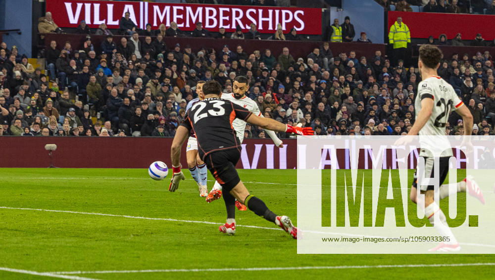 Football - FA Premier League - Aston Villa FC v Liverpool FC BIRMINGHAM, ENGLAND - Wednesday, February 19, 2025: Liverpool s Mohamed Salah scores the first goal during the FA Premier League match between Aston Villa FC and Liverpool FC at Villa Park. (Photo by David Rawcliffe Propaganda) BIRMINGHAM Villa Park WEST MIDLANDS ENGLAND