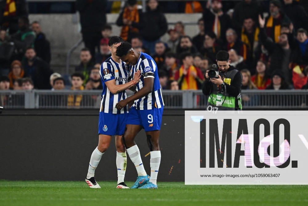 CALCIO - UEFA Europa League - AS Roma vs FC Porto Samu Omorodion of F.C. Porto celebrates after scoring the goal to make it 0-1 during the 2024 25 UEFA Europa League knockout play-off second leg match between A.S. Roma and F.C. Porto at Olympic Stadium on February 20, 2025 in Rome, Italy. Rome Italy