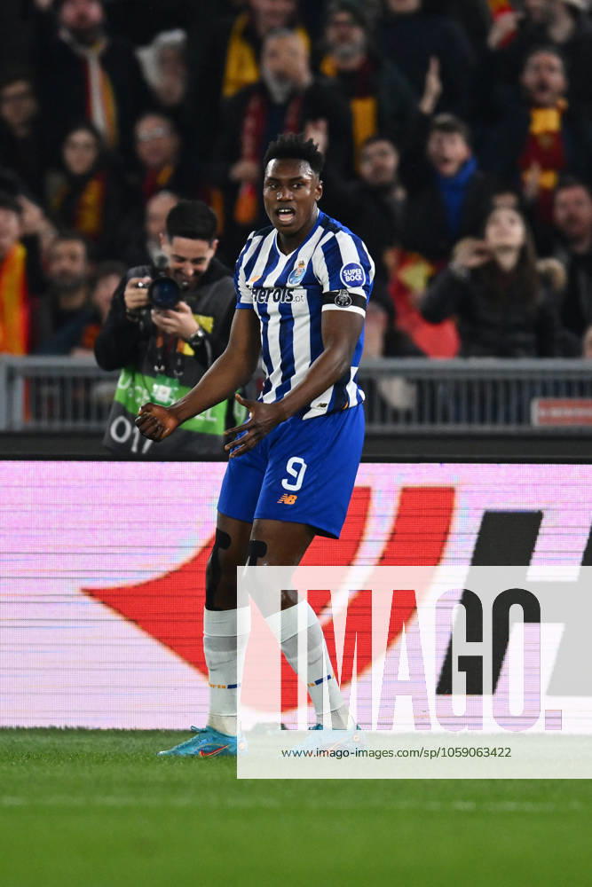 CALCIO - UEFA Europa League - AS Roma vs FC Porto Samu Omorodion of F.C. Porto celebrates after scoring the goal to make it 0-1 during the 2024 25 UEFA Europa League knockout play-off second leg match between A.S. Roma and F.C. Porto at Olympic Stadium on February 20, 2025 in Rome, Italy. Rome Italy
