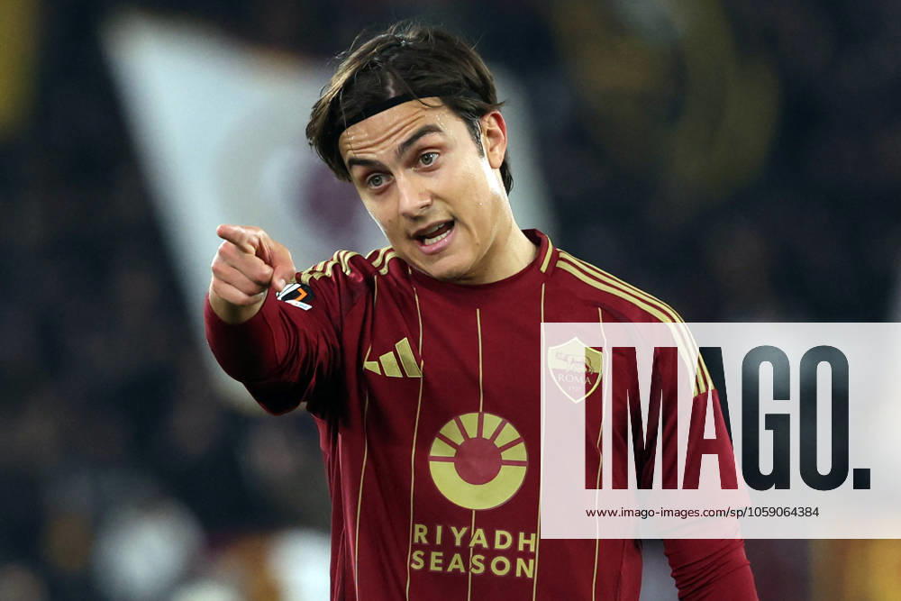 CALCIO - UEFA Europa League - AS Roma vs FC Porto Rome, Italy 20.02.2025 : Paulo Dybala of Roma seen in action during Uefa Europe League 2024-2025 football match, play-off, AS Roma vs FC Porto at Olympic stadium in Rome. Rome italy Italy