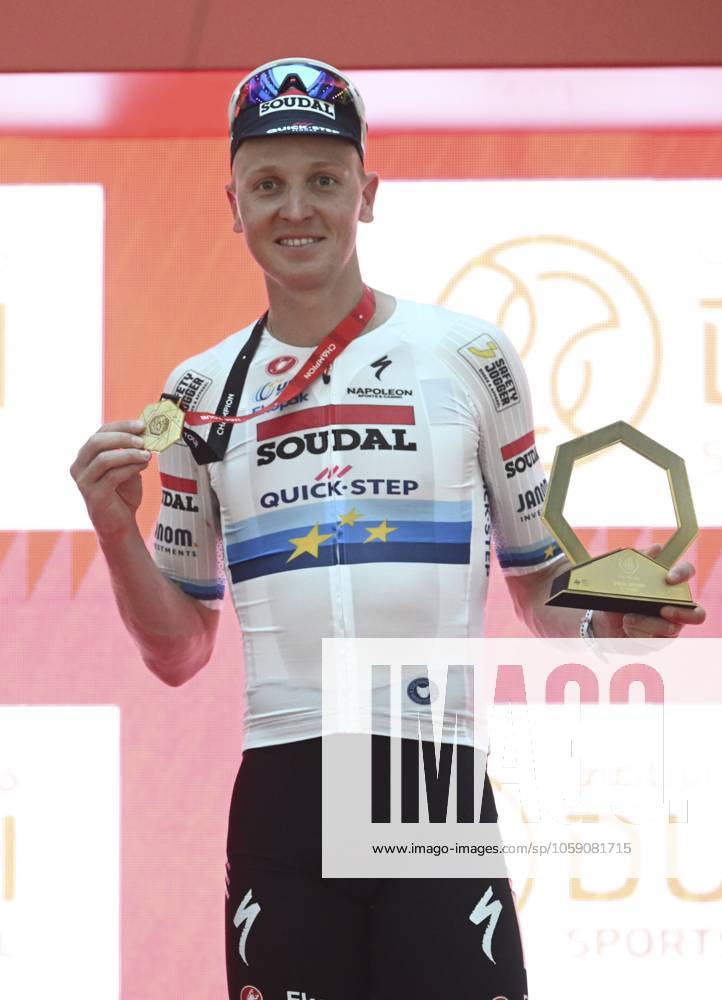 UAE Tour 2025 - Stage 5 DUBAI, UNITED ARAB EMIRATES - FEBRUARY 20 : Merlier Tim (BEL) of Soudal Quick-Step pictured during the podium ceremony of Stage 5 of the UAE Tour 2025 cycling race with start in American University in Dubai and finish in Hamdan Bin Mohammed Smart University (160 km) on February 20, 2025 in Dubai, United Arab Emirates, 20 02 2025 Dubai United Arab Emirates