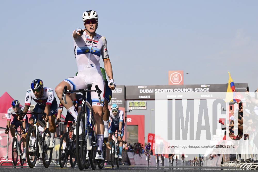 UAE Tour 2025 - Stage 5 DUBAI, UNITED ARAB EMIRATES - FEBRUARY 20 : Merlier Tim (BEL) of Soudal Quick-Step wins during Stage 5 of the UAE Tour 2025 cycling race with start in American University in Dubai and finish in Hamdan Bin Mohammed Smart University (160 km) on February 20, 2025 in Dubai, United Arab Emirates, 20 02 2025 Dubai United Arab Emirates