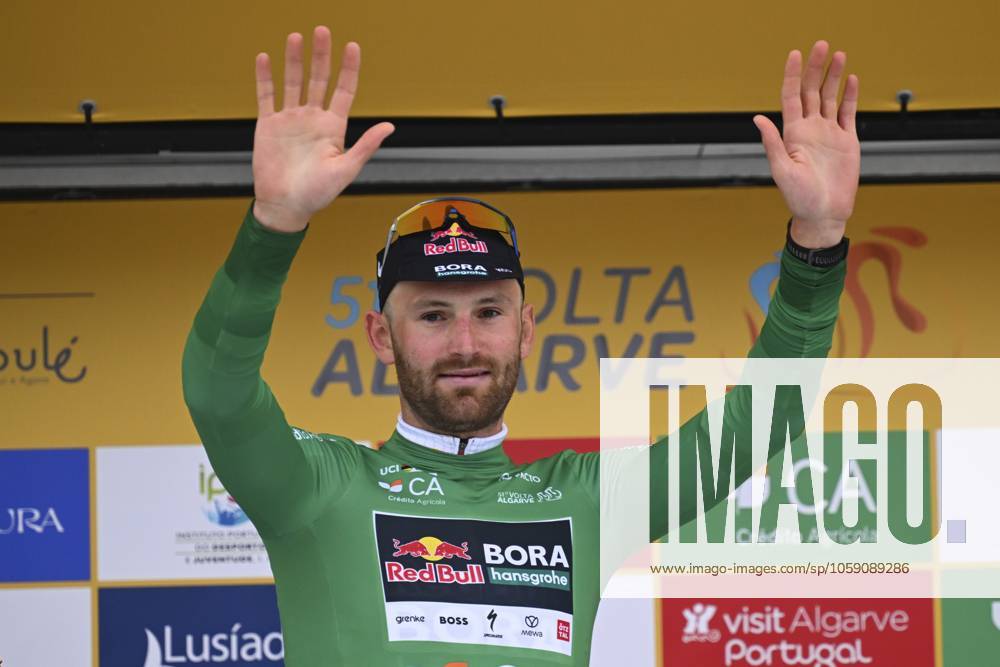 2025 Volta Algarve cycling race - Stage 3 TAVIRA, PORTUGAL - FEBRUARY 21 : Meeus Jordi (BEL) of Red Bull - Bora - Hansgrohe pictured with the green jersey during the podium ceremony of stage 3 of the 51th edition of the Volta Algarve cycling race, with start in Vila Real Santo Antonio and finish in Tavira on February 21, 2025 in Tavira, Portugal, 21 02 2025 ( Motordriver Kenny Verfaillie - Tavira Portugal