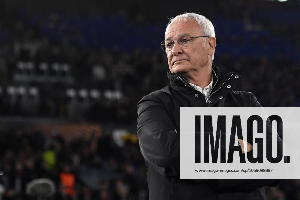 Claudio Ranieri, head coach of AS Roma, looks on during the Europa League football match between AS Roma and FC Porto at Olimpico stadium in Rome (Italy), February 20, 2025. andreaxstaccioli