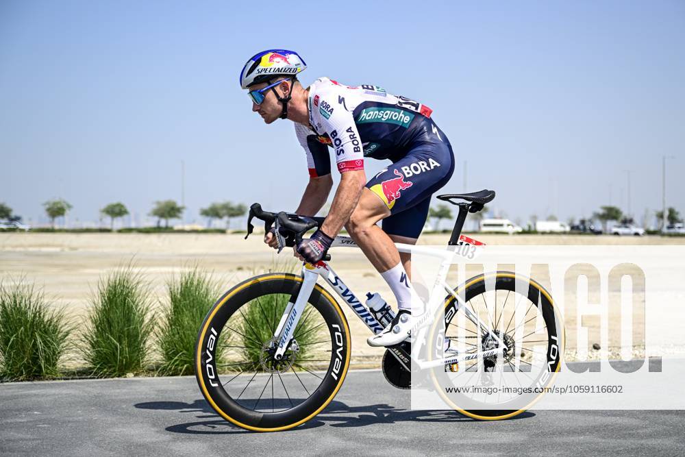 UAE Tour 2025 - Stage 6 ABU DHABI , UNITED ARAB EMIRATES - FEBRUARY 22 : Mullen Ryan William (IRL) of Red Bull - Bora - Hansgrohe during Stage 6 of the UAE Tour 2025 cycling race with start in Abu Dhabi Cycling Club and finish in Abu Dhabi Breakwater (165 km) on February 22, 2025 in Abu Dhabi , United Arab Emirates, 22 02 2025 Abu Dhabi United Arab Emirates