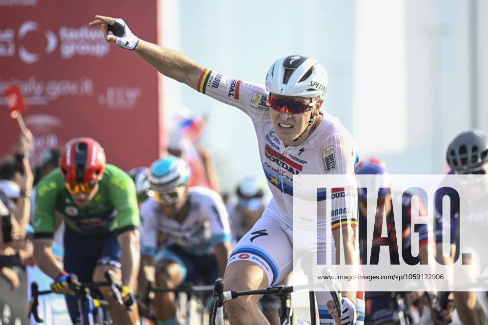 UAE Tour 2025 - Stage 6 ABU DHABI , UNITED ARAB EMIRATES - FEBRUARY 22 : Merlier Tim (BEL) of Soudal Quick-Step celebrating his victory during Stage 6 of the UAE Tour 2025 cycling race with start in Abu Dhabi Cycling Club and finish in Abu Dhabi Breakwater (165 km) on February 22, 2025 in Abu Dhabi , United Arab Emirates, 22 02 2025 Abu Dhabi United Arab Emirates