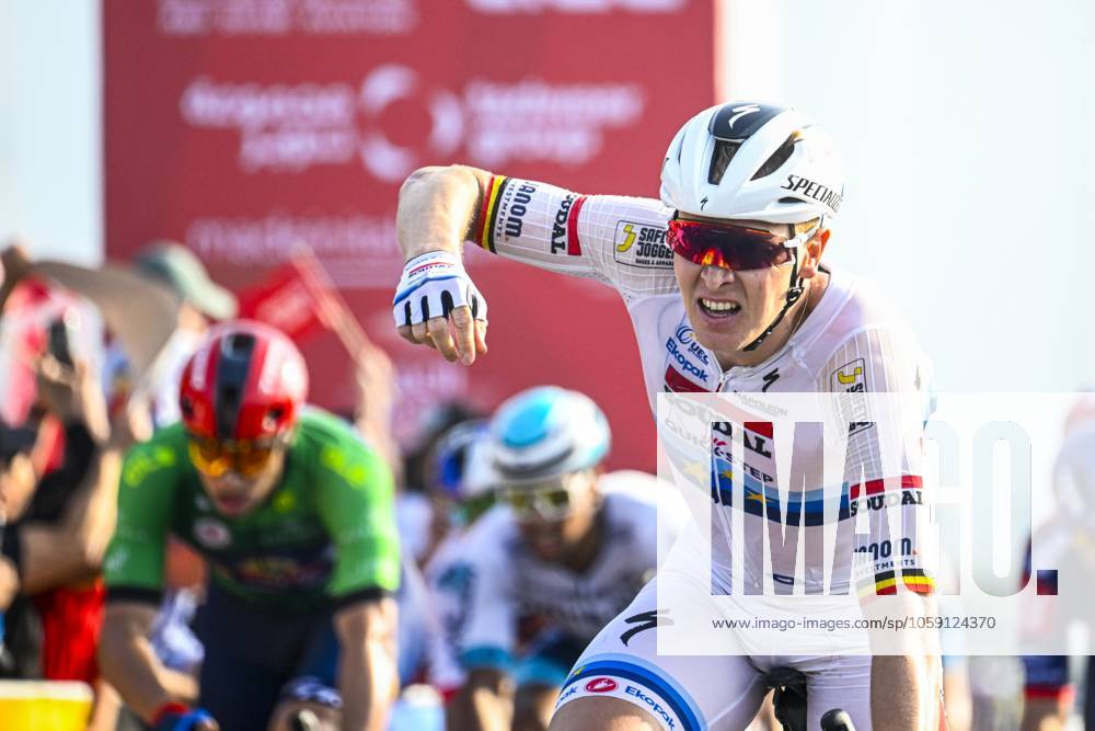 UAE Tour 2025 - Stage 6 ABU DHABI , UNITED ARAB EMIRATES - FEBRUARY 22 : Merlier Tim (BEL) of Soudal Quick-Step celebrating his victory during Stage 6 of the UAE Tour 2025 cycling race with start in Abu Dhabi Cycling Club and finish in Abu Dhabi Breakwater (165 km) on February 22, 2025 in Abu Dhabi , United Arab Emirates, 22 02 2025 Abu Dhabi United Arab Emirates