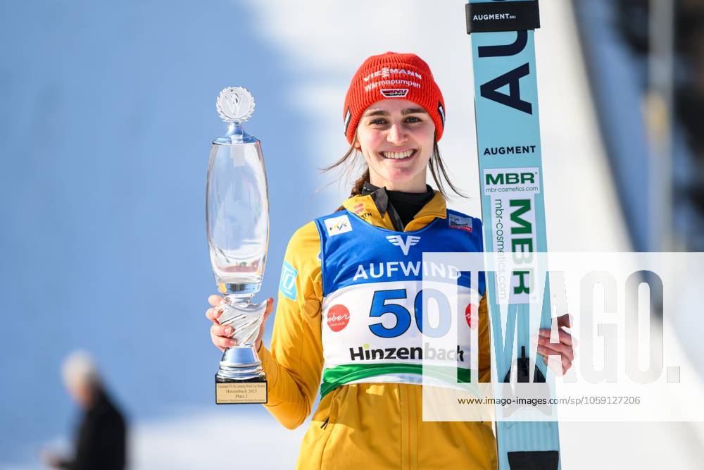 KW08 Ski jumping, Skispringen, Ski, nordisch - FIS WC Hinzenbach HINZENBACH,AUSTRIA,22.FEB.25 - NORDIC SKIING, SKI JUMPING - FIS World Cup, normal hill, ladies. Image shows Selina Freitag (GER). GEPAxpictures xChristianxMoser