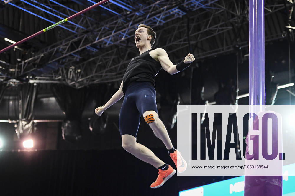 KW08 22nd February 2025; Utilita Arena, Birmingham, England; 2025 UK Indoor Athletics Championships Day 1; Rowan MAY of Birchfield Harriers competes in the men s pole vault and celebrates a successful clearance ActionPlus12753059 GodfreyxPitt