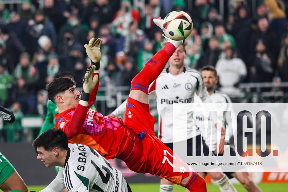 RADOM 22.02.2025 MECZ 22. KOLEJKA PKO EKSTRAKLASA SEZON 2024 25 --- POLISH FOOTBALL TOP LEAGUE MATCH IN KIELCE: RADOMIAK RADOM - LEGIA WARSZAWA N Z VLADAN KOVACEVIC FOT. IGOR JAKUBOWSKI 400MM.PL NEWSPIX.PL --- newspix.pl POLAND OUT!