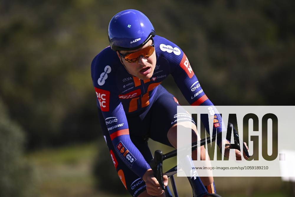 2025 Volta Algarve cycling race - Stage 5 MALHAO, PORTUGAL - FEBRUARY 23 : Welten Bram (NED) of Team Picnic PostNL during stage 5, an individual time trial, of the 51th edition of the Volta Algarve cycling race, with start in Salir and finish in Malhao on February 23, 2025 in Malhao, Portugal, 23 02 2025 ( Motordriver Kenny Verfaillie - Malhao Portugal