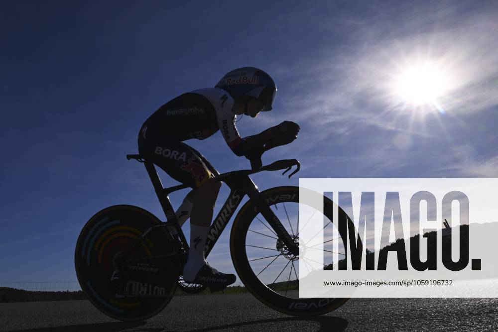 2025 Volta Algarve cycling race - Stage 5 MALHAO, PORTUGAL - FEBRUARY 23 : Tratnik Jan (SLO) of Red Bull - Bora - Hansgrohe during stage 5, an individual time trial, of the 51th edition of the Volta Algarve cycling race, with start in Salir and finish in Malhao on February 23, 2025 in Malhao, Portugal, 23 02 2025 ( Motordriver Kenny Verfaillie - Malhao Portugal