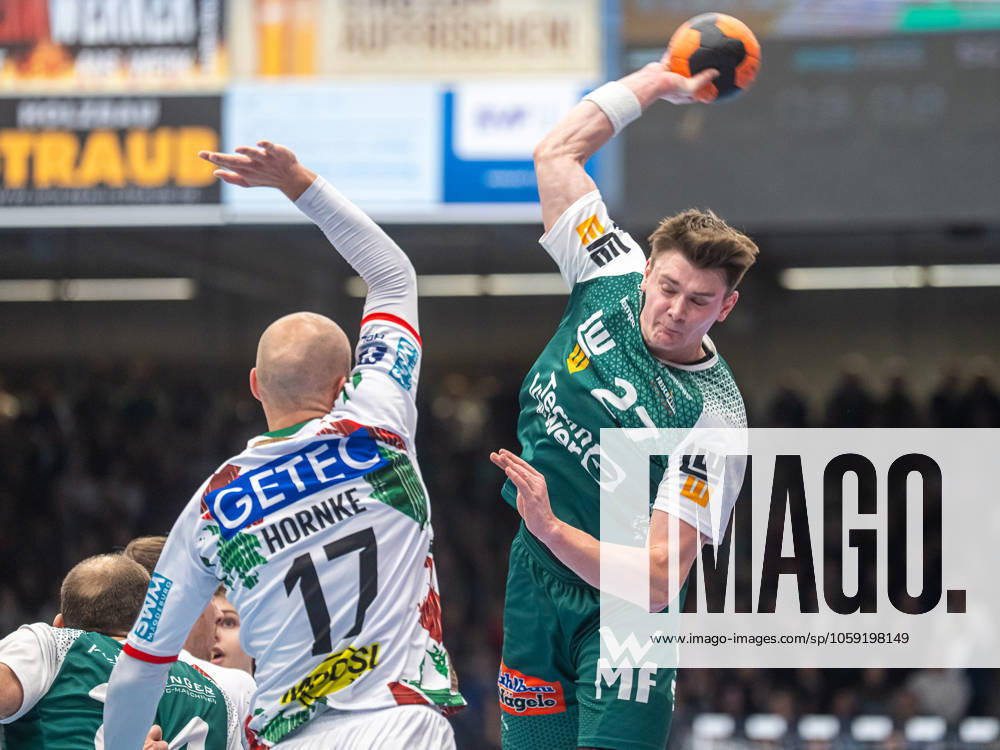 Oskar Sunnefeldt Frisch Auf Goeppingen, 27 throws from the back, Frisch Auf Goeppingen vs SC Magdeburg, Handball, 1 Bundesliga, Men, Season 2024 2025, 23 02 2025, Frisch Auf Goeppingen vs SC Magdeburg, Handball, 1 Bundesliga, Men, Season 2024 2025, 23 02 2025 Goeppingen