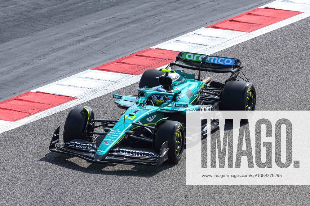 F1 - PRE-SEASON TESTING 2025 - BAHRAIN 14 ALONSO Fernando (spa), Aston Martin F1 Team AMR24, action during the Formula 1 Aramco pre-season testing 2025 of the 2025 FIA Formula One World Championship, WM, Weltmeisterschaft from February 26 to 28, 2025 on the Bahrain International Circuit, in Sakhir, Bahrain - SakhirBahrain