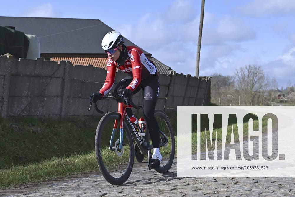 Flanders Classics opening weekend 2025 - training session 26 02 2025 GENT, BELGIUM - FEBRUARY 26 : Dockx Mieke (BEL) of Lotto Cycling Team Ladies pictured during a during a training session ahead of the Flanders Classics opening weekend with Omloop Het Nieuwsblad and Kuurne Brussel Kuurne on February 26, 2025 in Gent, Belgium, 26 02 2025 Gent Belgium