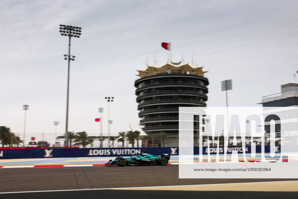 F1 - PRE-SEASON TESTING 2025 - BAHRAIN 14 ALONSO Fernando (spa), Aston Martin F1 Team AMR24, action during the Formula 1 Aramco pre-season testing 2025 of the 2025 FIA Formula One World Championship, WM, Weltmeisterschaft from February 26 to 28, 2025 on the Bahrain International Circuit, in Sakhir, Bahrain - SakhirBahrain