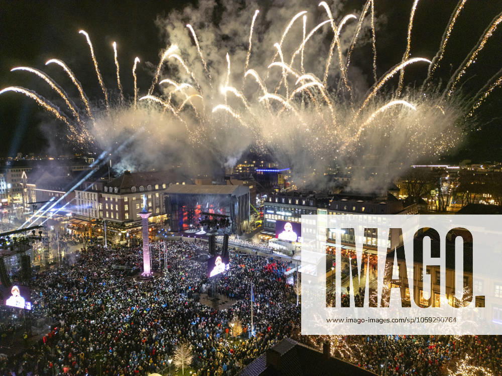 Ski World Championships 2025 Trondheim 20250226 Drone image of fireworks at the opening ceremony on the square in Trondheim in connection with the World Championships Trondheim 2025 Photo Gorm Kallestad NTB Trondheim Norway RESTRICTED USE FOR BETTING COMPANIES